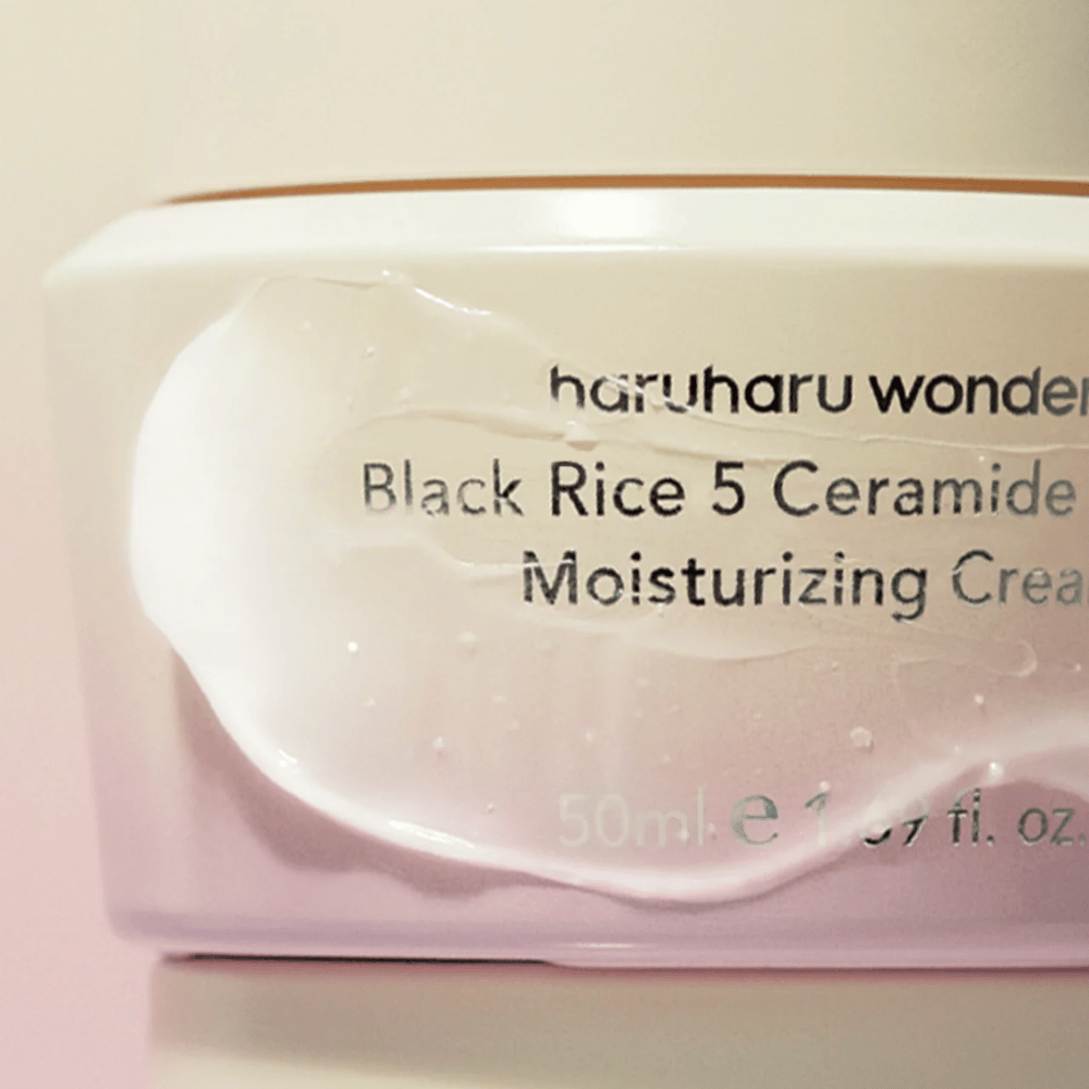 Haruharu Wonder Black Rice 5 Ceramide Barrier Moisturizing Cream – ravitseva suojamuuria vahvistava voide fermentoidulla mustalla riisillä ja bambu-uutteella