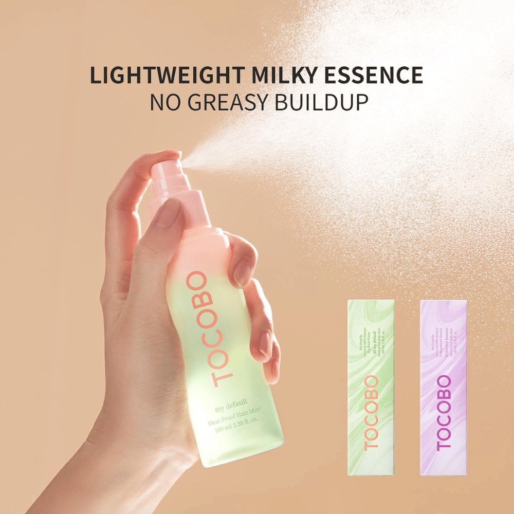 2. TOCOBO Heat Proof Hair Mist #02 My Default – kevyt maitomainen hiussuihke, joka suihkutetaan tasaisesti tekemättä hiuksista rasvaisia tai raskaita