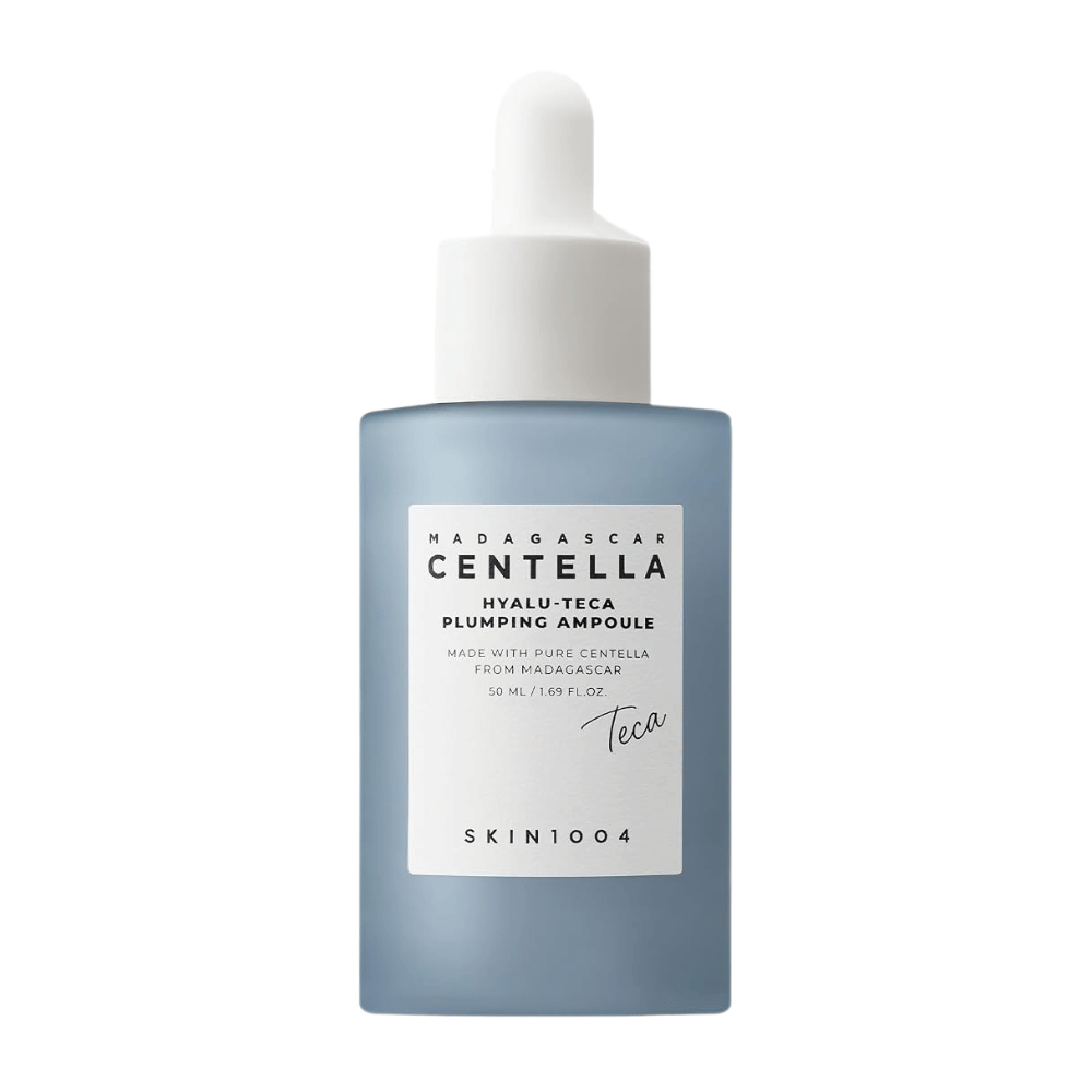 6. SKIN1004 Madagascar Centella Hyalu-Teca Plumping Ampoule 50 ml – kosteuttava kasvoampulli sinisessä pullossa pipetillä