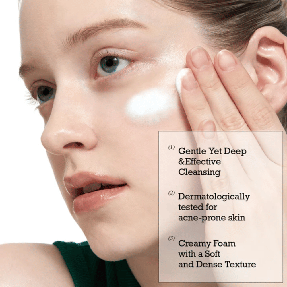 ROUND LAB Pine Calming Cica Cleanser – hellävarainen syväpuhdistus kermaisella ja pehmeällä vaahdolla