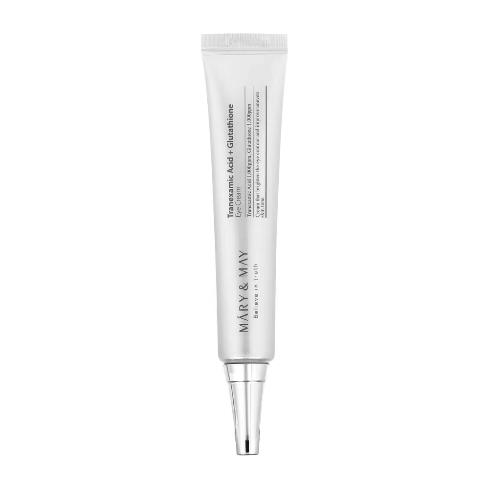 Tuotekuva valkoisesta MARY & MAY -tuubista, jossa lukee "Tranexamic Acid + Glutathione Eye Cream". Pakkausteksti korostaa sen ominaisuuksia kirkastaa ja hoitaa silmänympärysaluetta. Tuubi on suunniteltu helppoa ja tarkkaa levitystä varten.